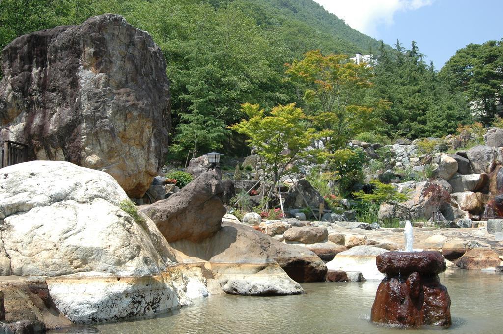 Suimeikan Karukaya Sanso Takayama  Buitenkant foto