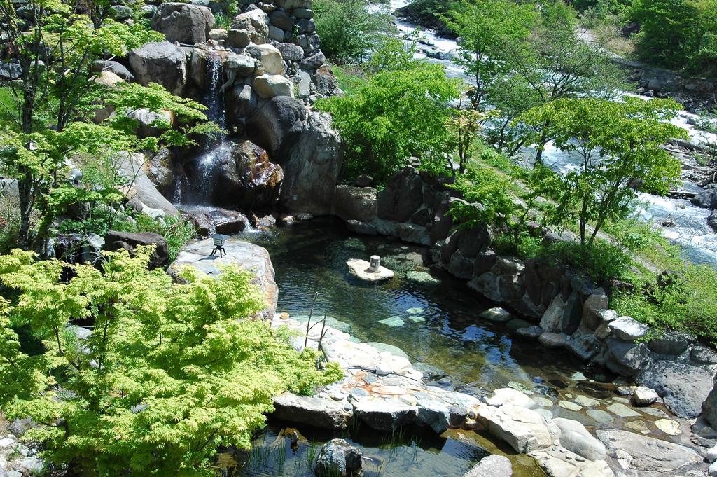 Suimeikan Karukaya Sanso Takayama  Buitenkant foto