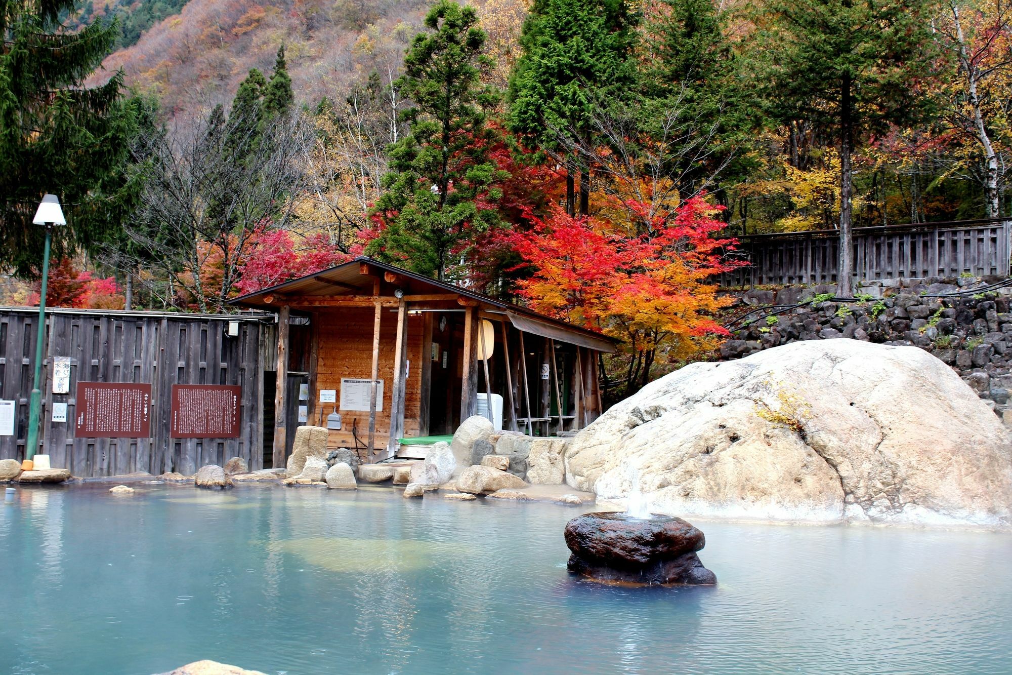 Suimeikan Karukaya Sanso Takayama  Buitenkant foto