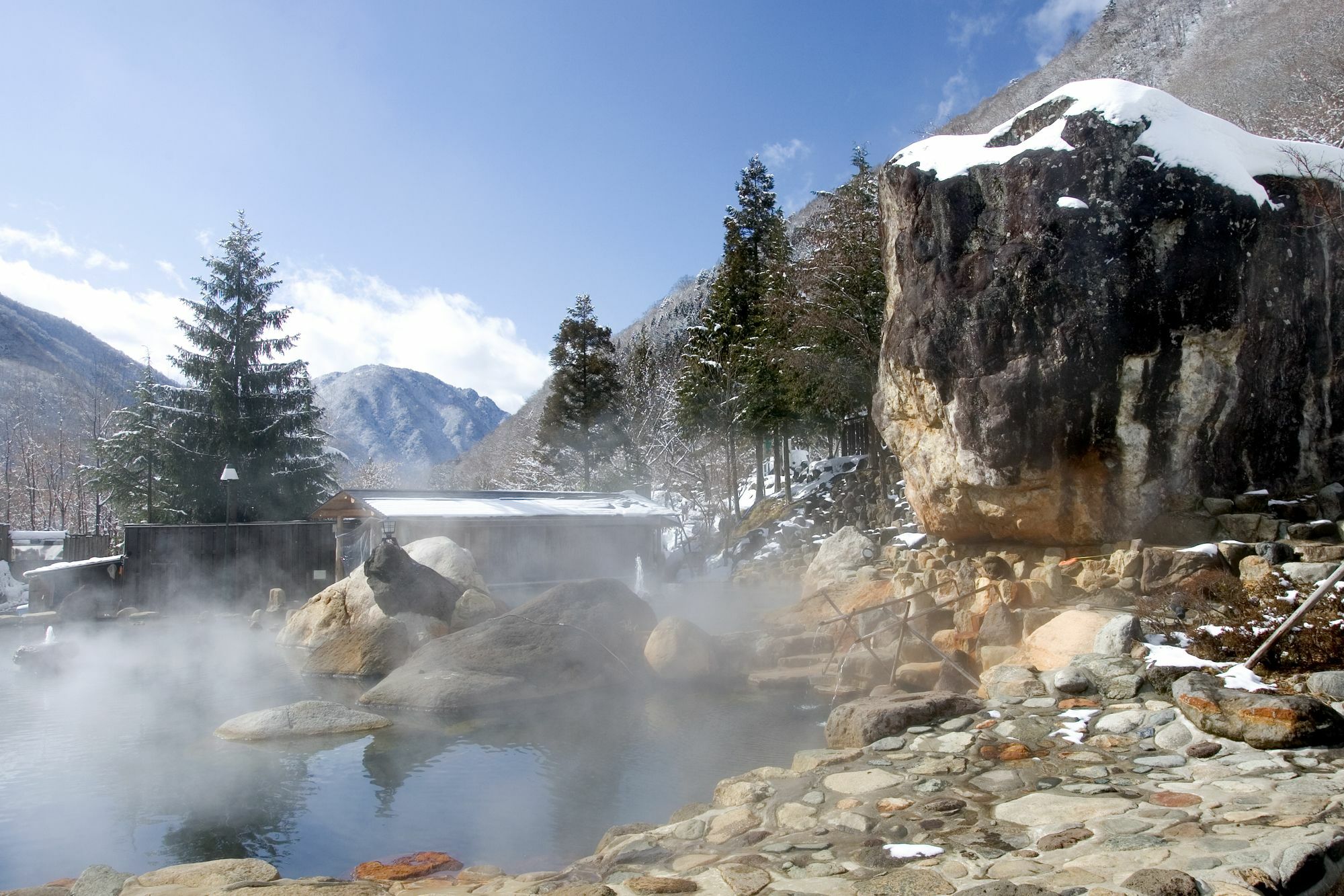 Suimeikan Karukaya Sanso Takayama  Buitenkant foto