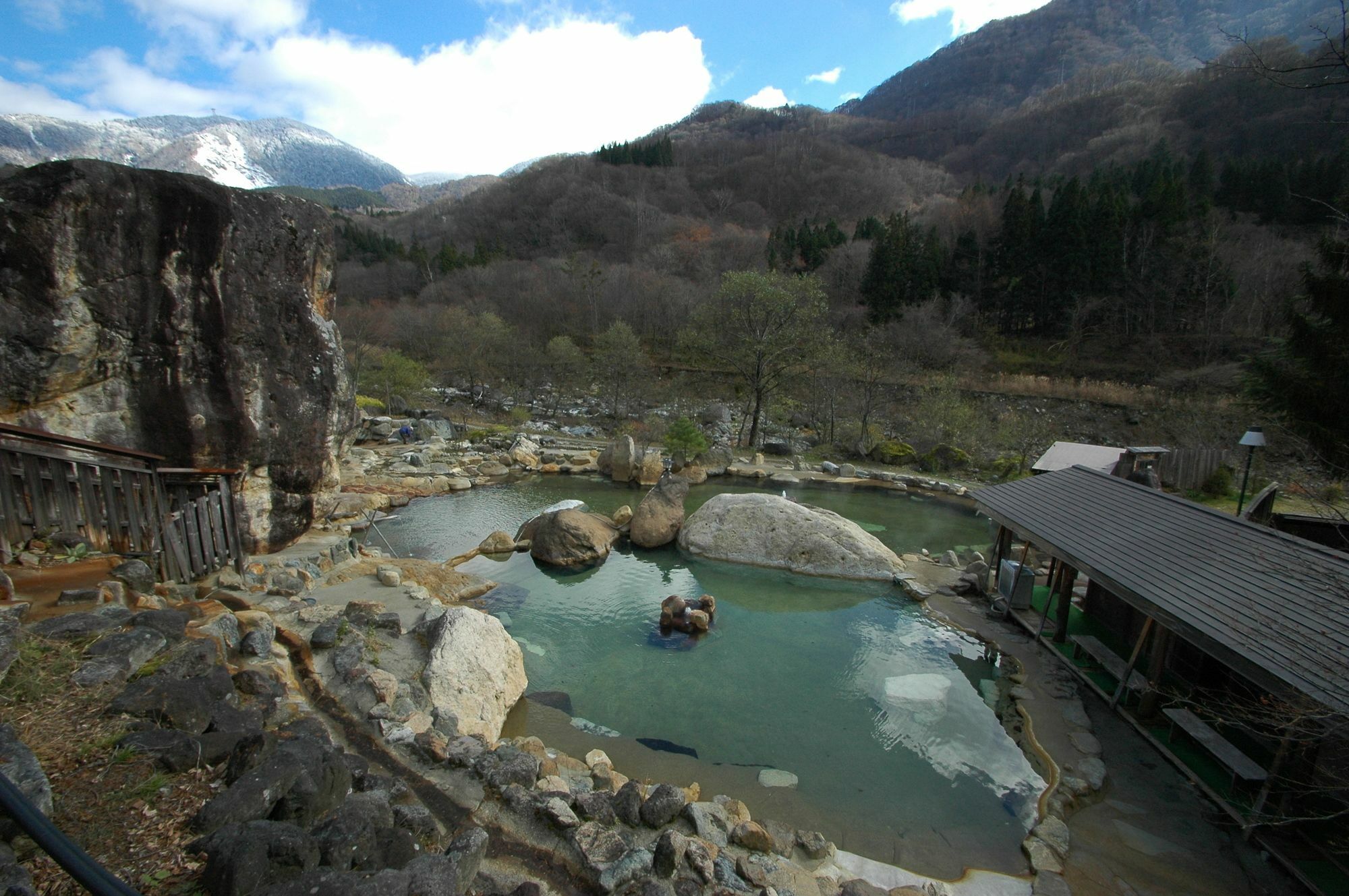 Suimeikan Karukaya Sanso Takayama  Buitenkant foto
